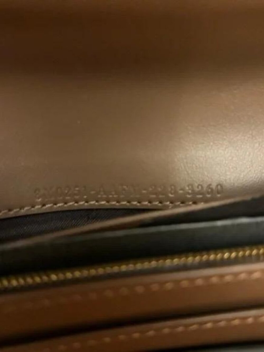 FENDI CONTINENTAL WALLET - Picture 5 of 7